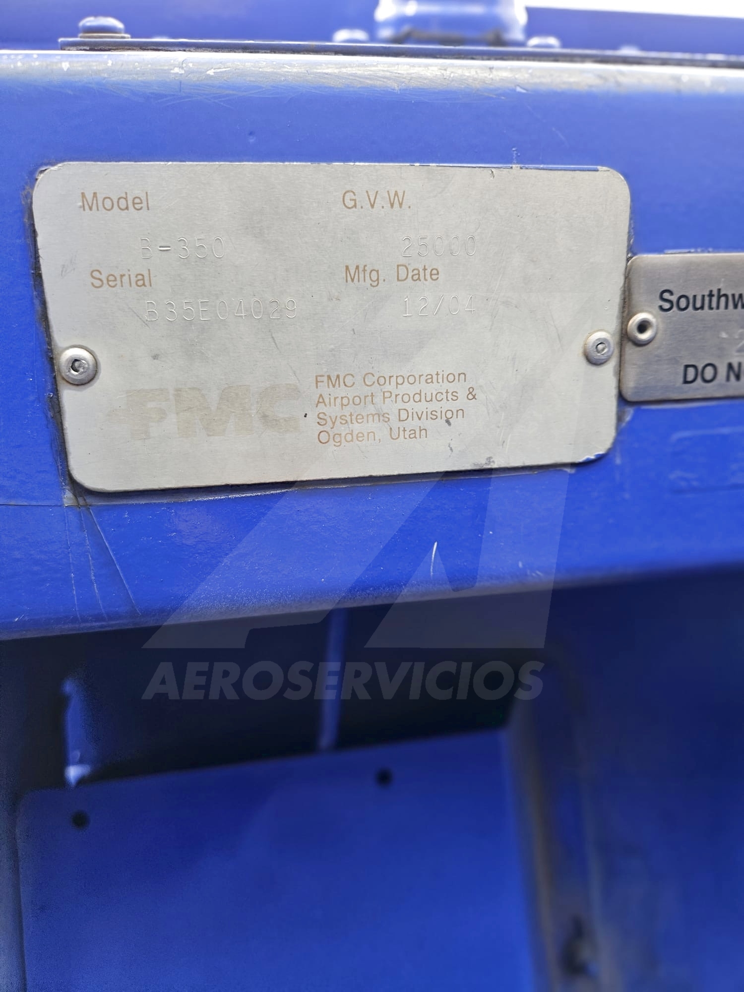 Push Back Tractor FMC B350E