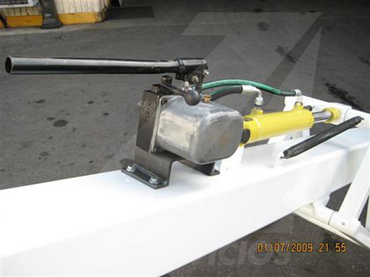 Tow Bar Hall Industries TB-8714