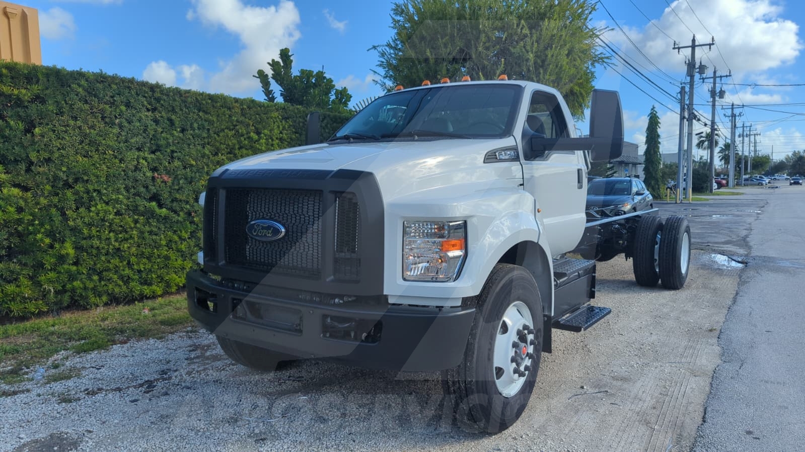 Truck Chassis Ford F-750 2026