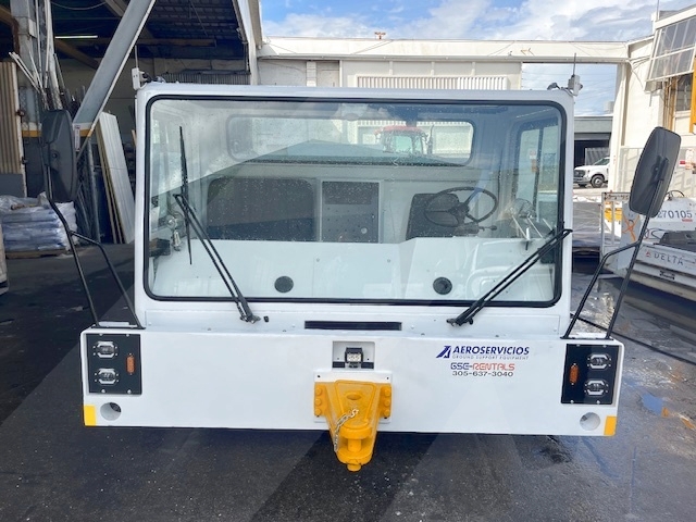 Push Back Tractor FMC B-1200