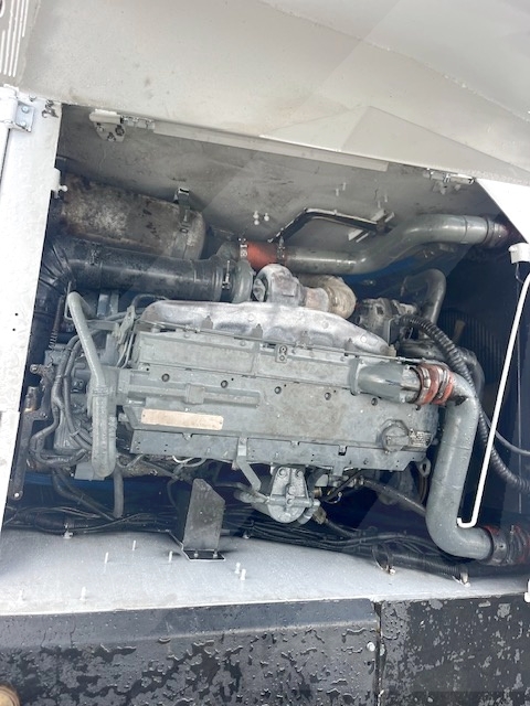 Push Back Tractor FMC B-1200