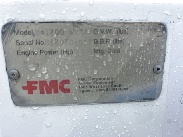 Push Back Tractor FMC B-1200