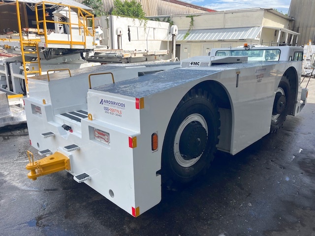 Push Back Tractor FMC B-1200
