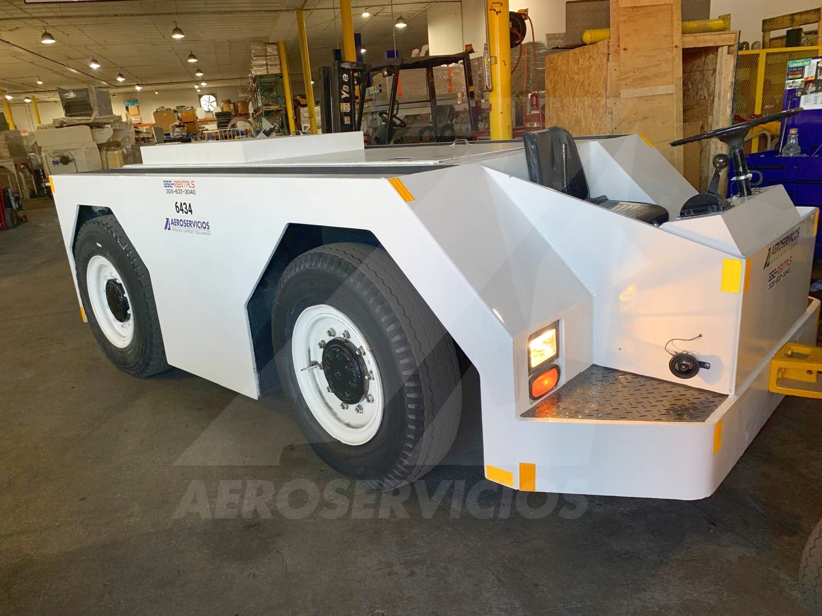 Push Back Tractor S&S GT-1628