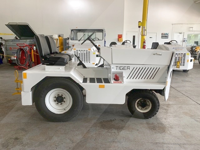 Baggage Tractor TIG-50