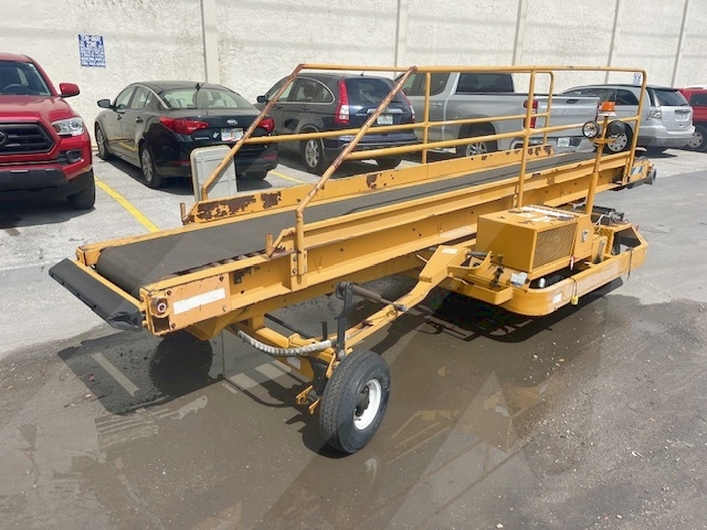 Towable Belt Loader Wasp A01771D-3179