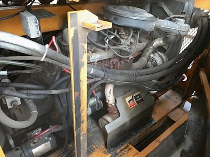 Main Deck Cargo Loader FMC Commander 15 U