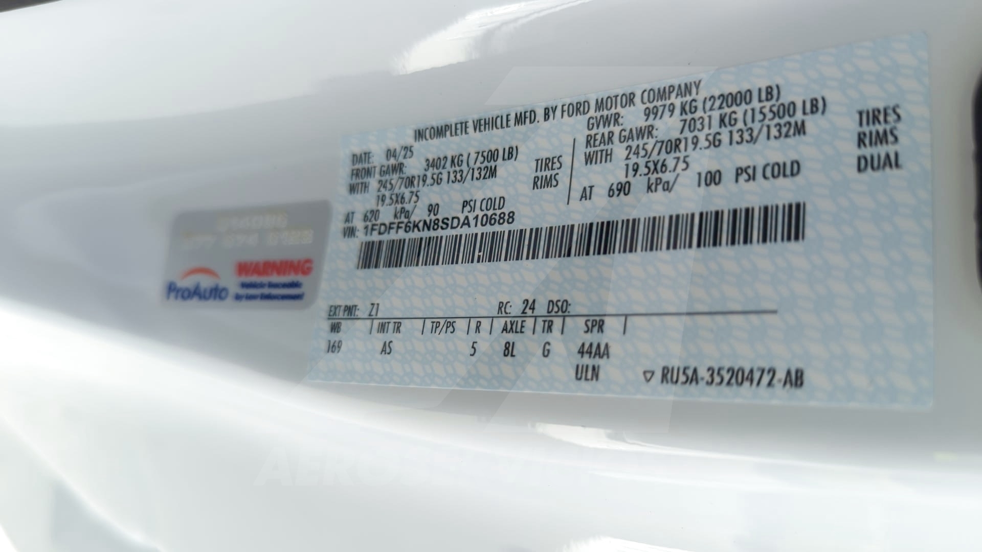 Truck Chassis Ford F-600