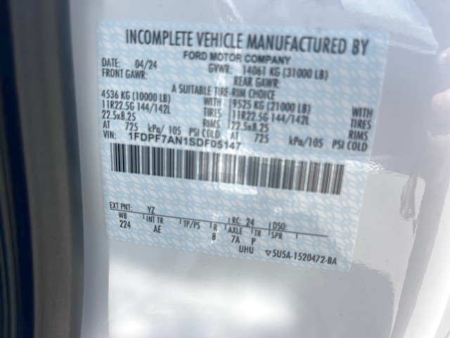 Truck Chassis Ford F-750 2025