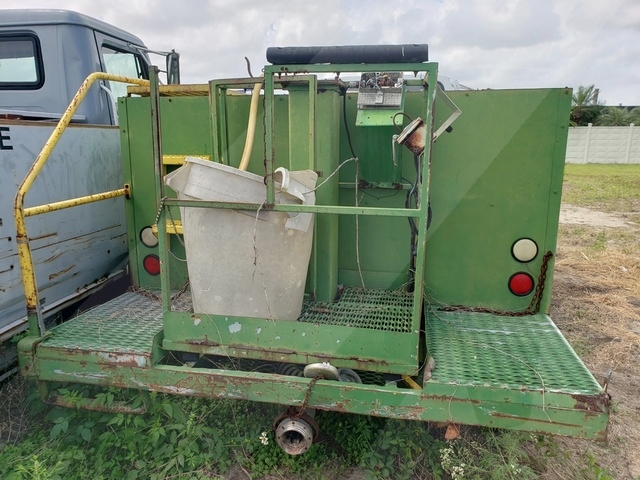 Lavatory Truck  Ford F-600
