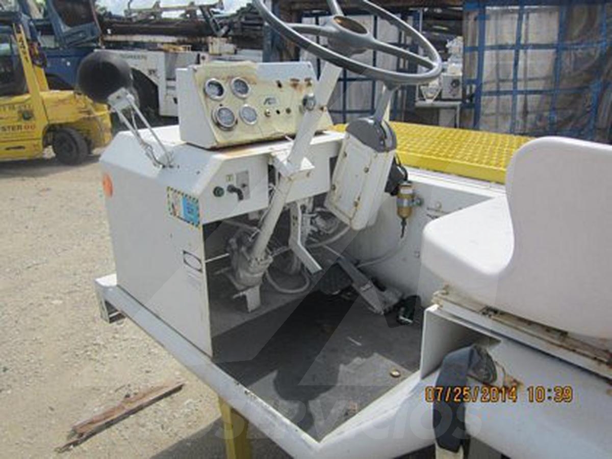 Lavatory Truck ACE 1410-5030