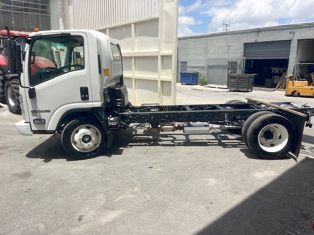 Truck Chassis Isuzu NPR- Gasoline