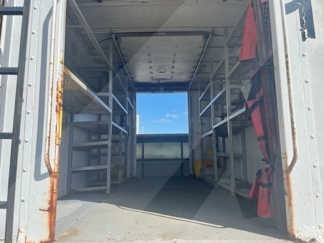 Catering Truck Ford/Hi Way F-700/ CT-14