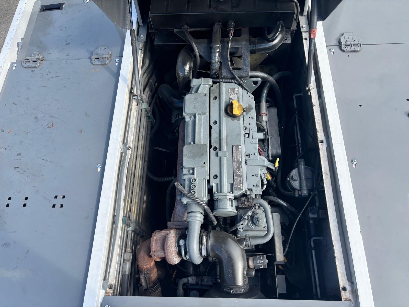 Push Back Tractor TLD TMX-150-12