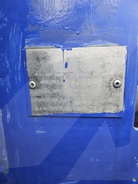 Belt Loader Tug 660E