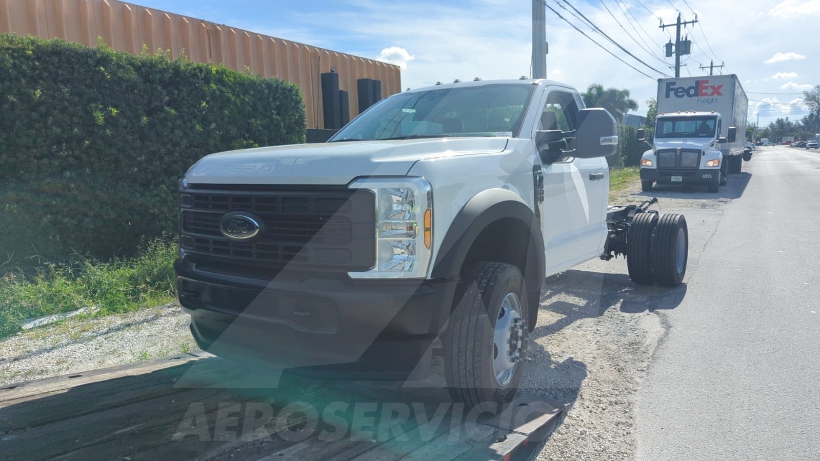 Truck Chassis Ford F-600