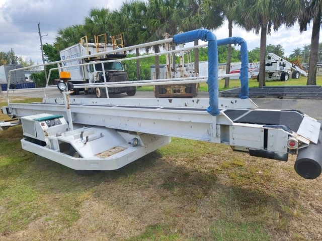 Towable Belt Loader Wasp A01771D-3650