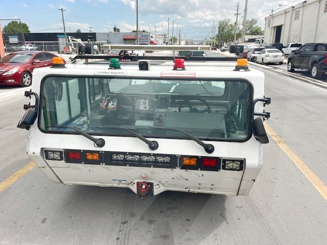 Towbarless Push Back Tractor Lektro AP-8925SDB-AL